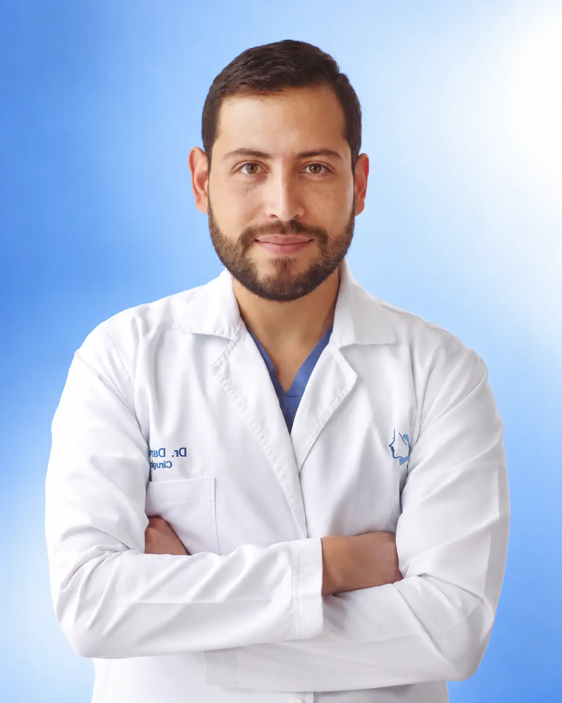 Dr. Daniel Varón, cirujano facial en Manizales